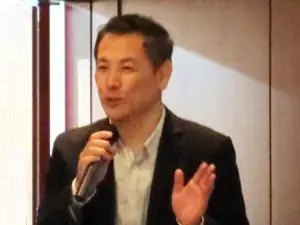 ニーズ　小柳様