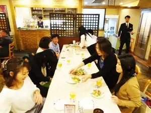 懇親会