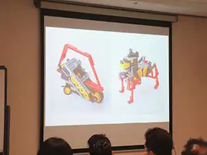 ロボット