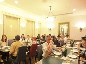 パソコン教室懇親会の様子